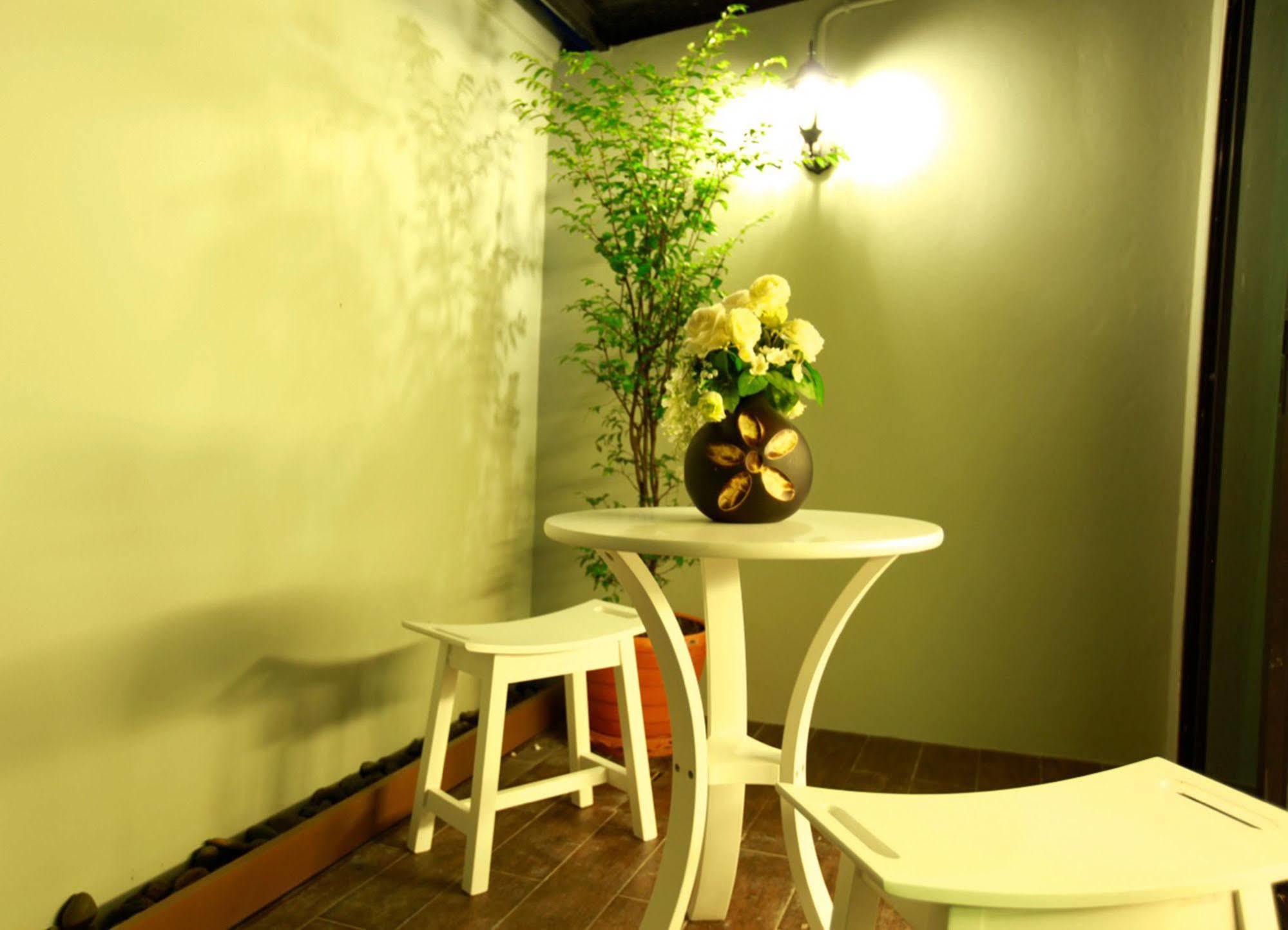 The Bangkok Major Suite Exteriör bild